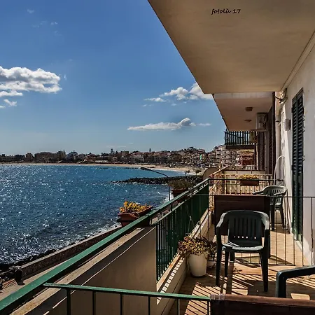 Baia Otello Giardini-Naxos