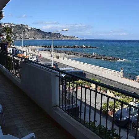Baia Otello 3* Giardini-Naxos